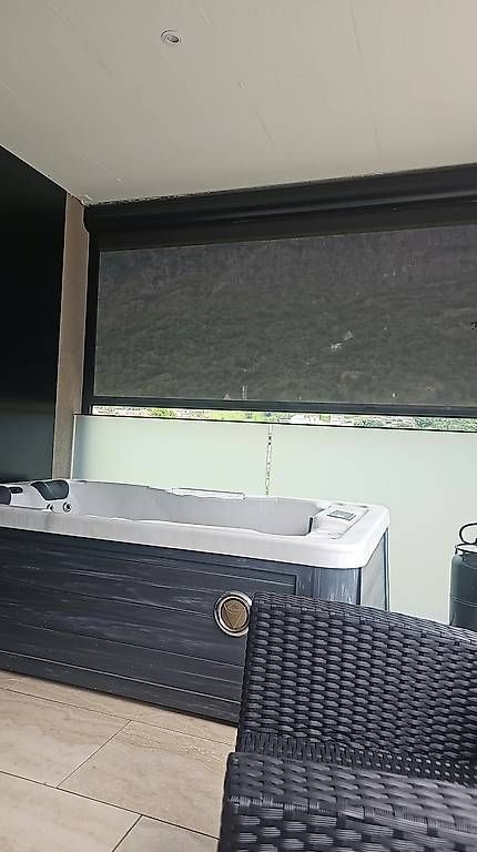 Whirlpool: Jacuzzi – Usato da Osogna venduto da u_m_6jv8 3