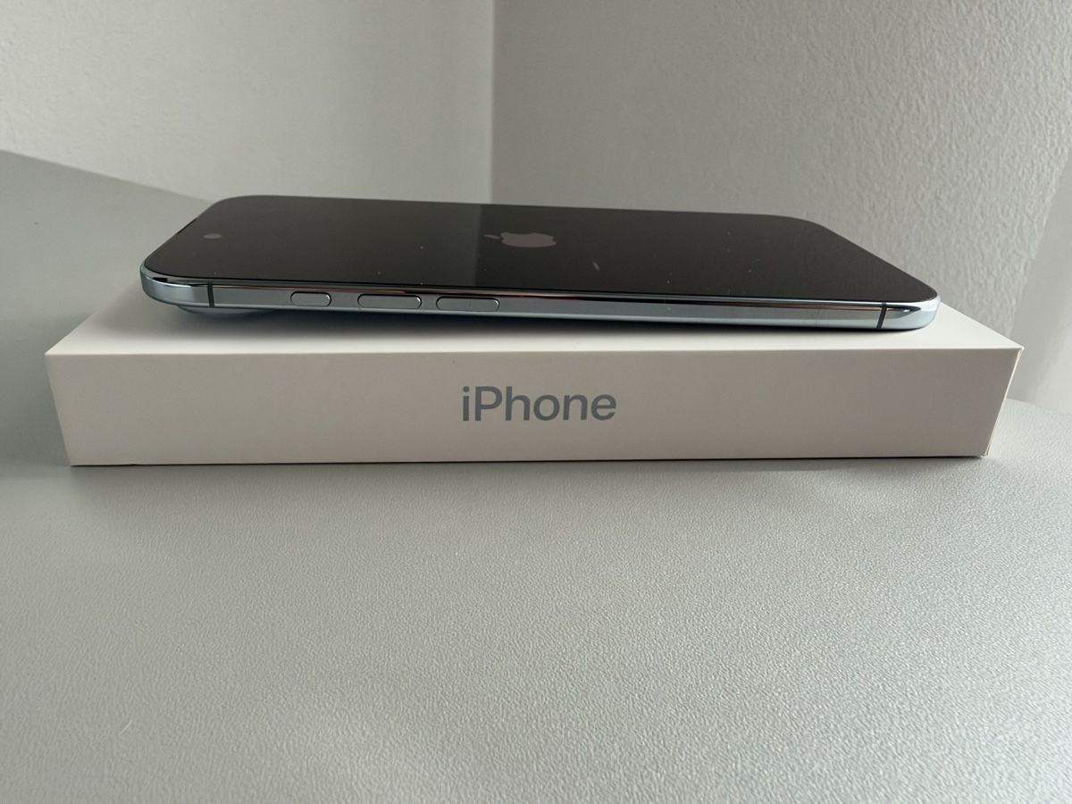 Apple Handys / Smartphones: iPhone Air 256GB Sky Blue – Gebraucht aus Züberwangen von naef_97 4