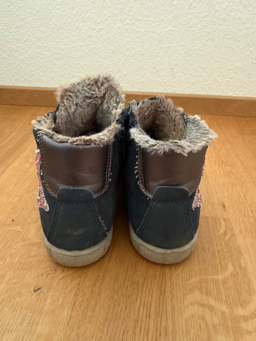Schuhe für Mädchen: Elefanten Sneakers Gr 34 – Gebraucht aus Hünibach von rotestandem01 2