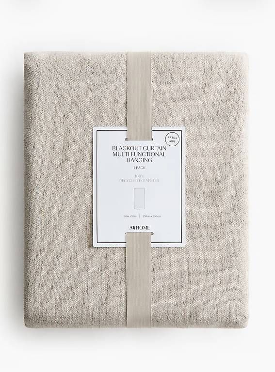 Vorhänge: H&M verdunklungsvorhänge / Blackout Curtains – Gebraucht aus Affoltern am Albis von Crustis