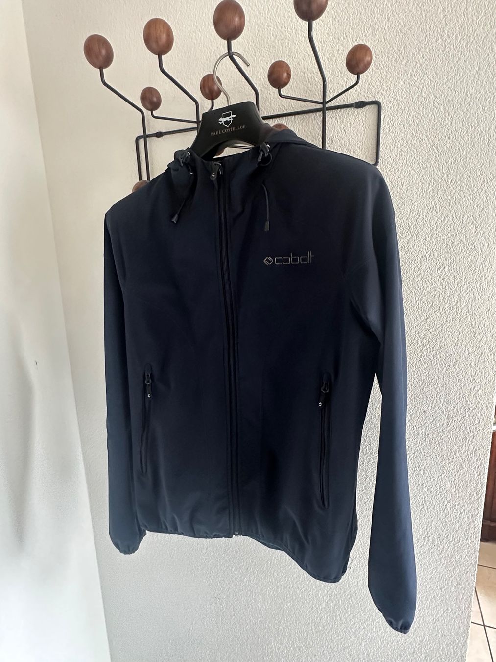Giacche: Cobolt Softshell Hoodie Gr.M Schweden – Usato da Oberwil BL venduto da Nileferd