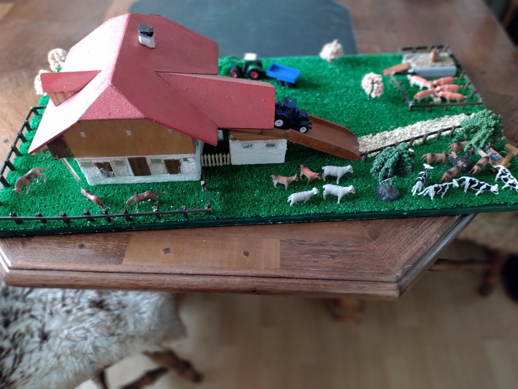 Kits de montage: Modell Bauernhof – D'occasion à Altbüron par bestatter12 2