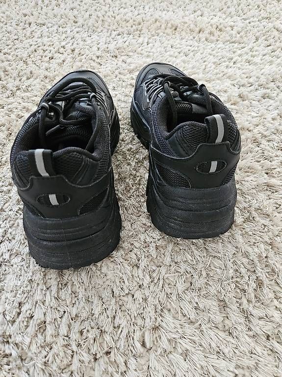 Chaussures femmes: Sneaker Grösse 38 – D'occasion à Rümlang par surfer07 3