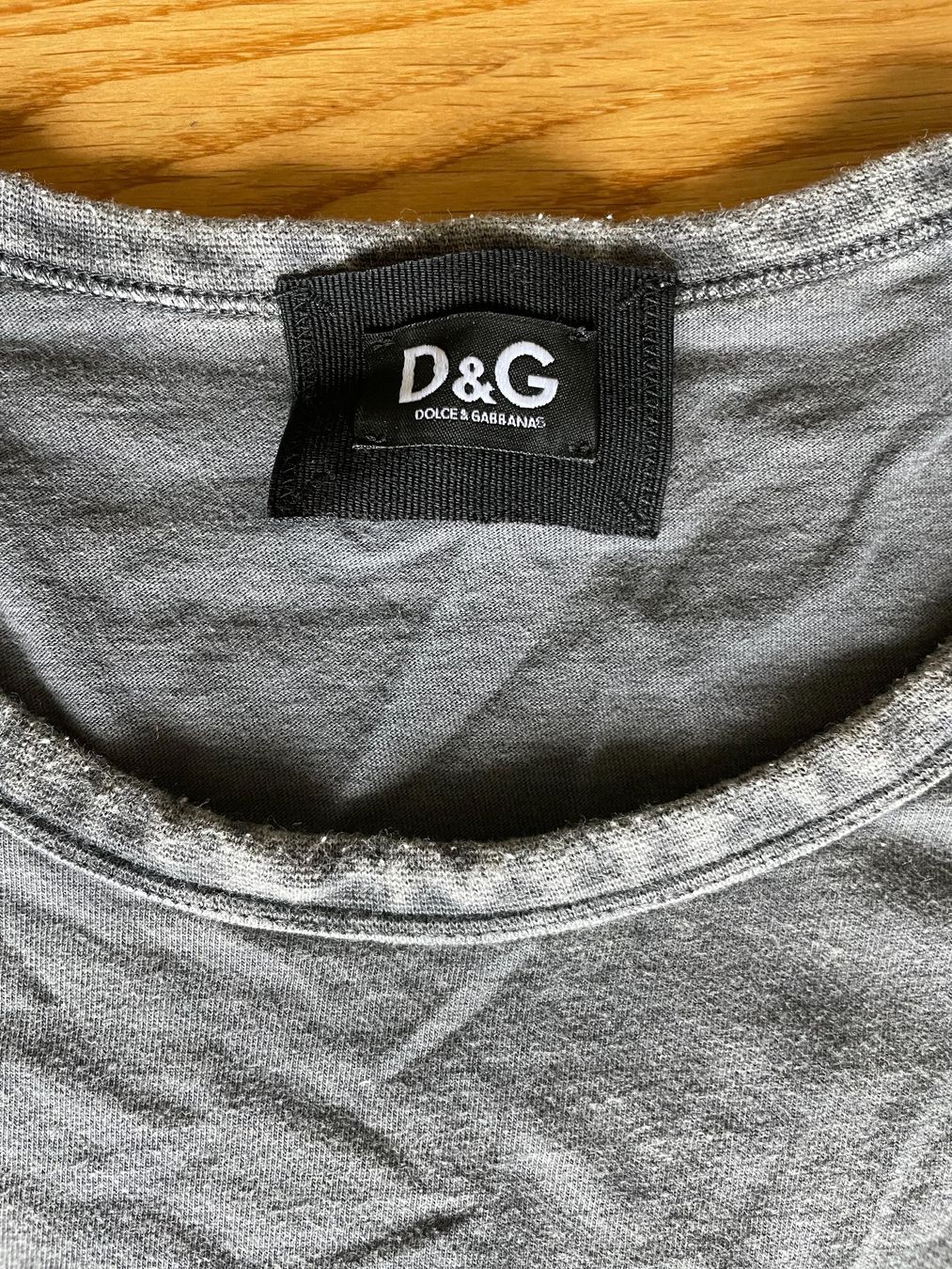 Dolce & Gabbana T-shirt: T- Shirt D&G – Nuovo (secondo la descrizione) da Richterswil venduto da IrynaL 2
