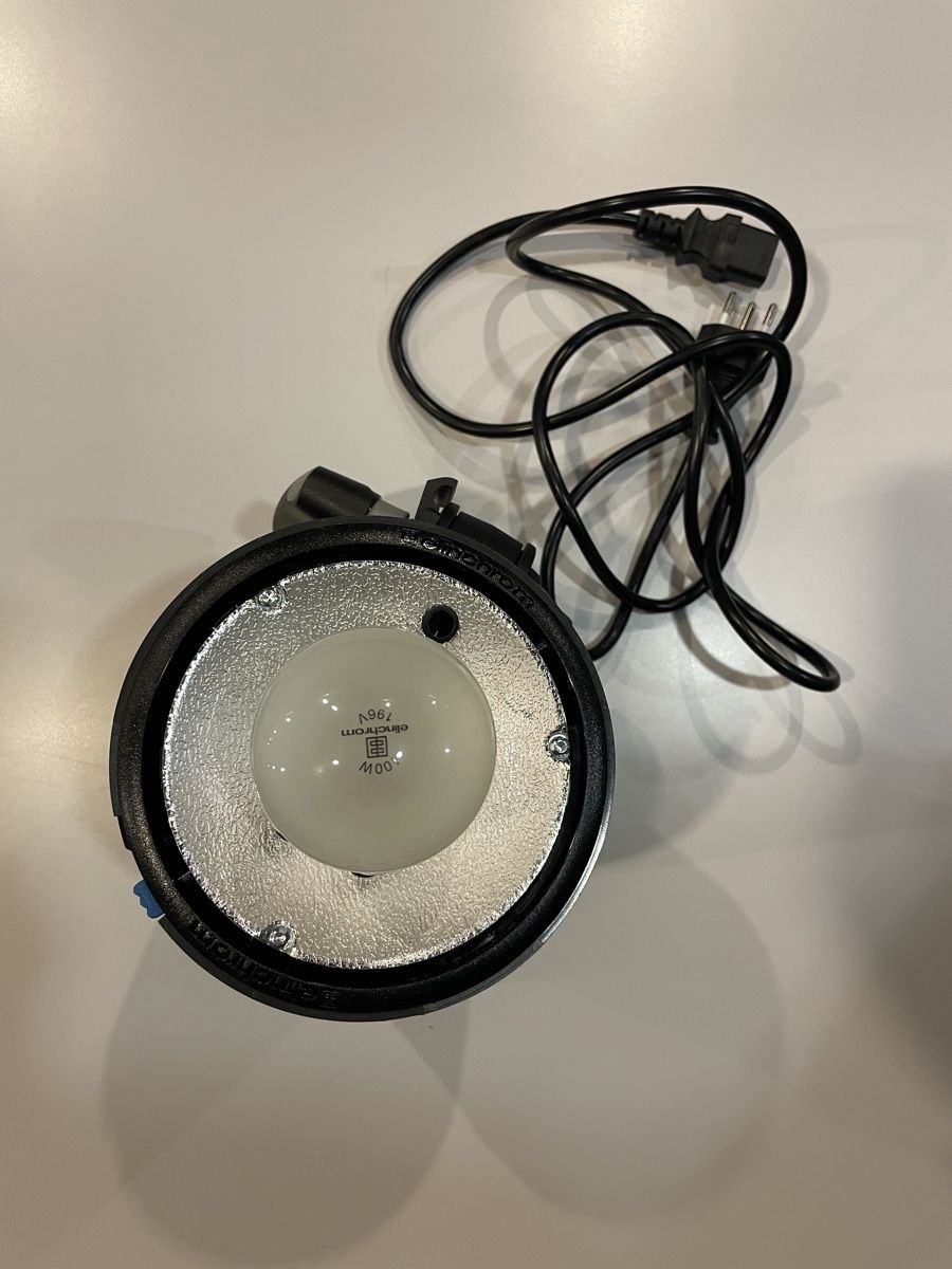 Elinchrom Flash: Elinchrom D-Lite RX 4 – Usato da Fribourg venduto da Friedli_bucher 2