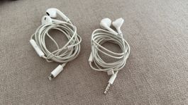 2 Apple Kopfhörer - Top zustand!