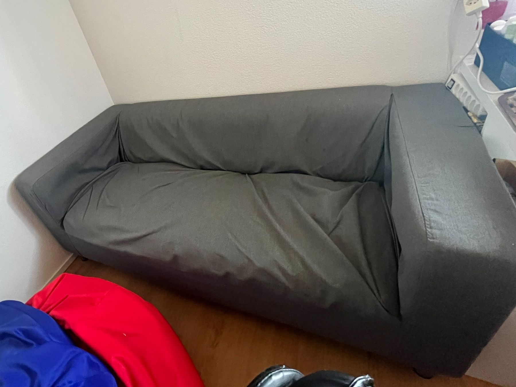Ikea Divani: Sofa von Ikea. aus Nichtraucherhaushalt.  – Usato da Hofstetten SO venduto da Sbabs