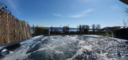 Jacuzzi / Spa extérieur 240 V  bon état  2019