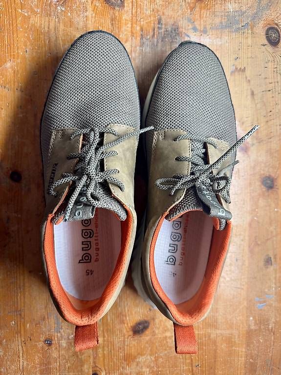 Bugatti Scarpe da uomo: Herrenschuh Bugatti, Gr. 45, sehr bequem! – Usato da Zürich venduto da fonti04 1