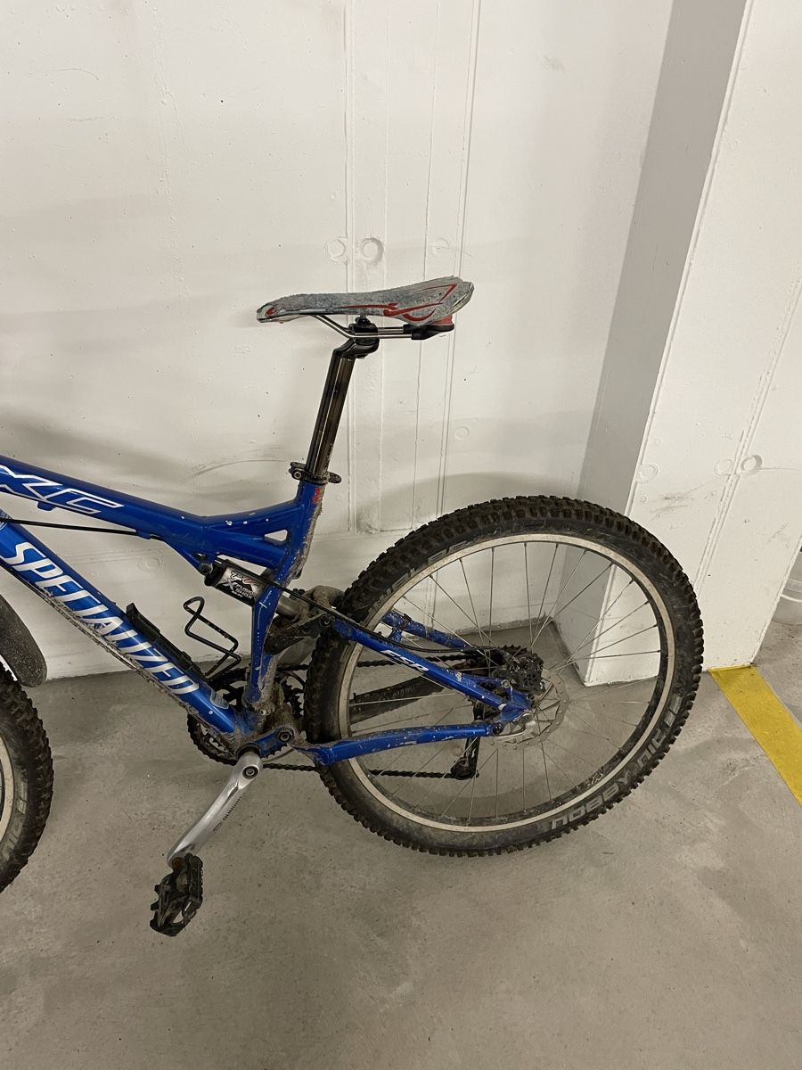 Specialized Biciclette: Specialized XC Mountainbike – Usato da Urdorf venduto da spacemetalfantasy 2