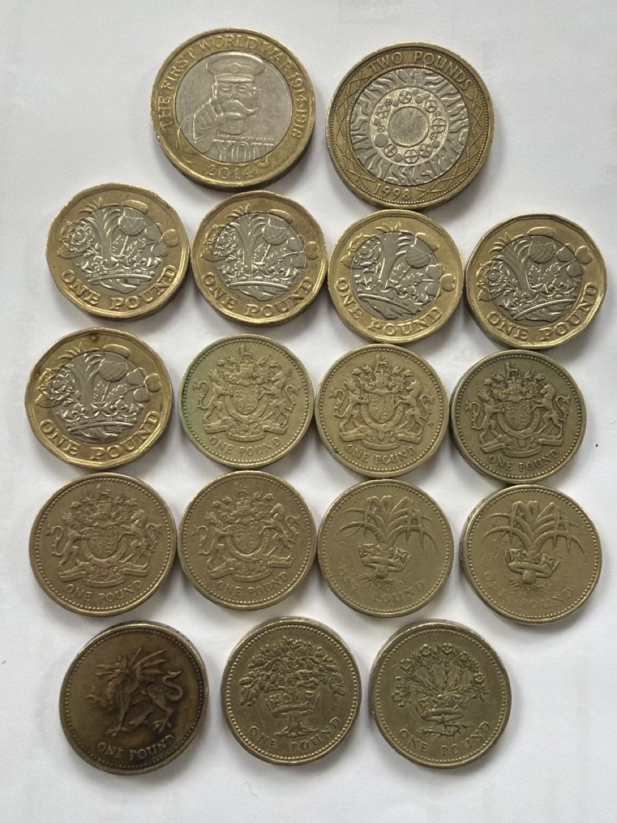 Tutti le monete: British Pounds – Usato da Hittnau venduto da Pat_yl7f