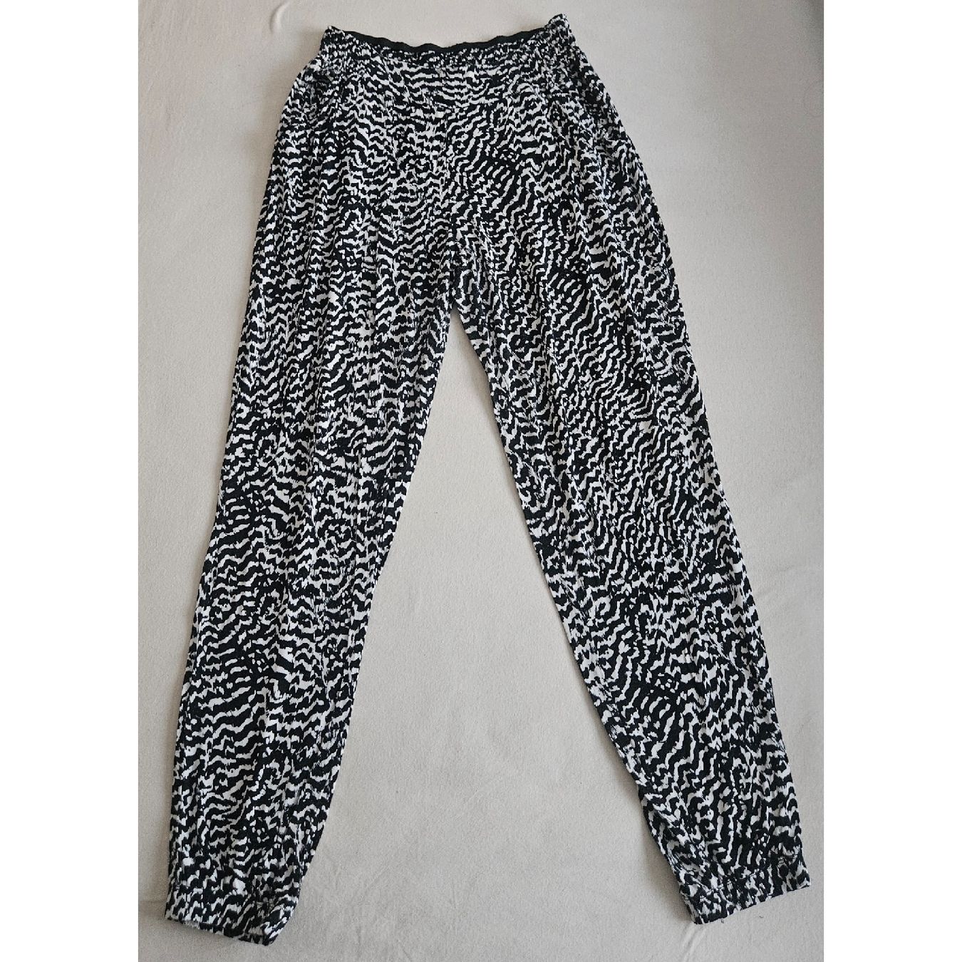 Pantaloni: Sommerhose Viskose – Usato da Bern venduto da naaa000xci