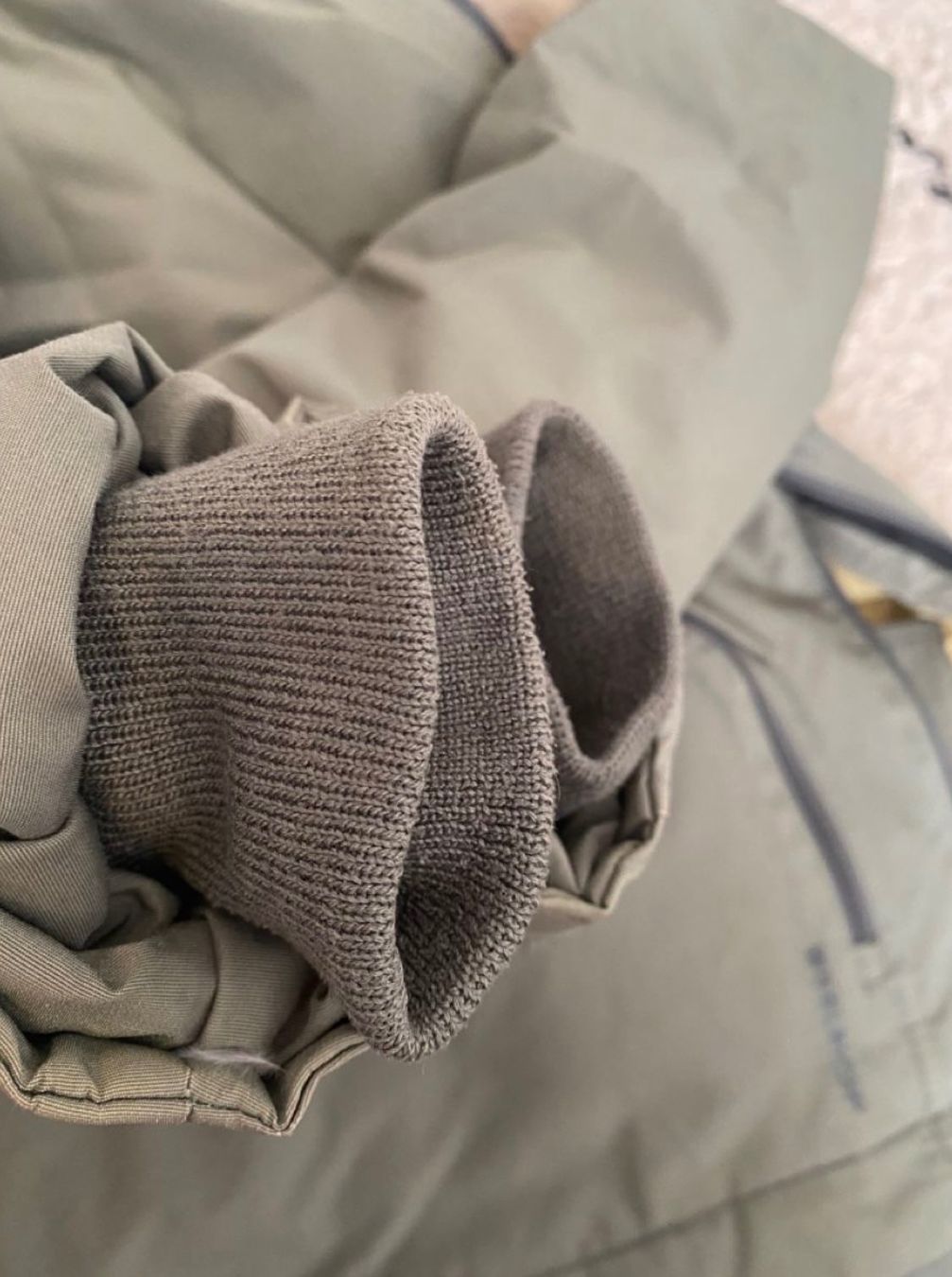 Woolrich Jacken: Hochwertige Original Woolrich Daunenjacke Olive – Gebraucht aus Buchs ZH von crazyhandbaggirl123 8