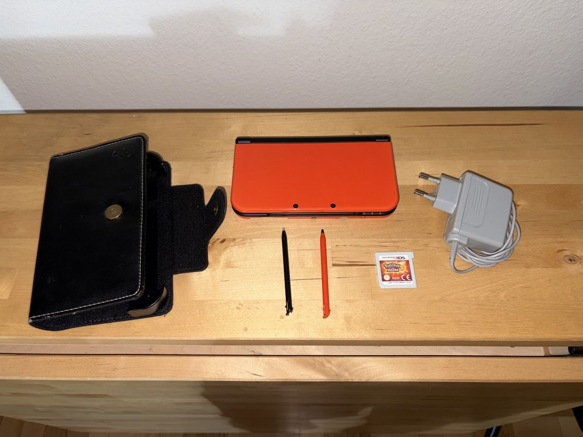 Nintendo Console: New: NINTENDO 3DS XL Orange  – Usato da Genève venduto da lud_89qg