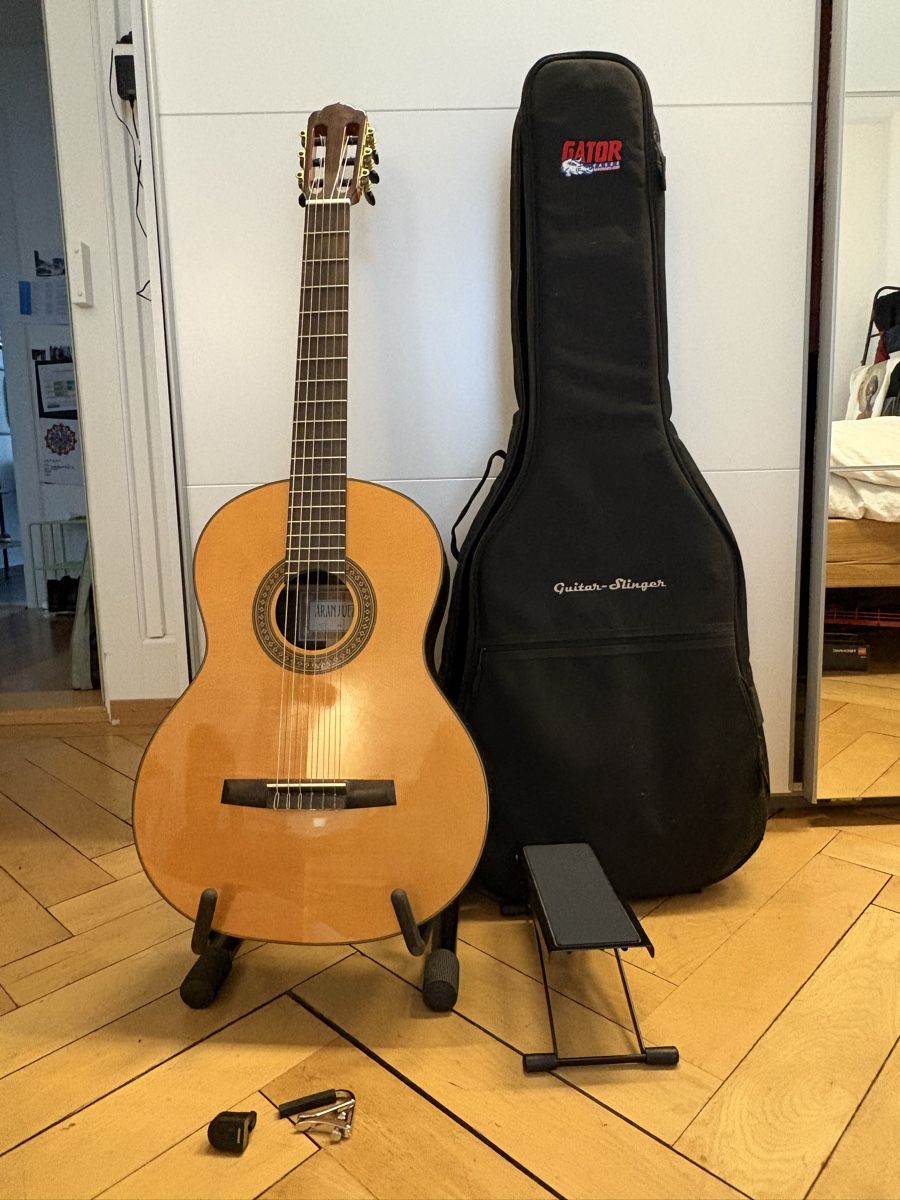 Strumenti musicali: ARANJUEZ Gitarre Classic Series A5F – Usato da Zürich venduto da Siska830