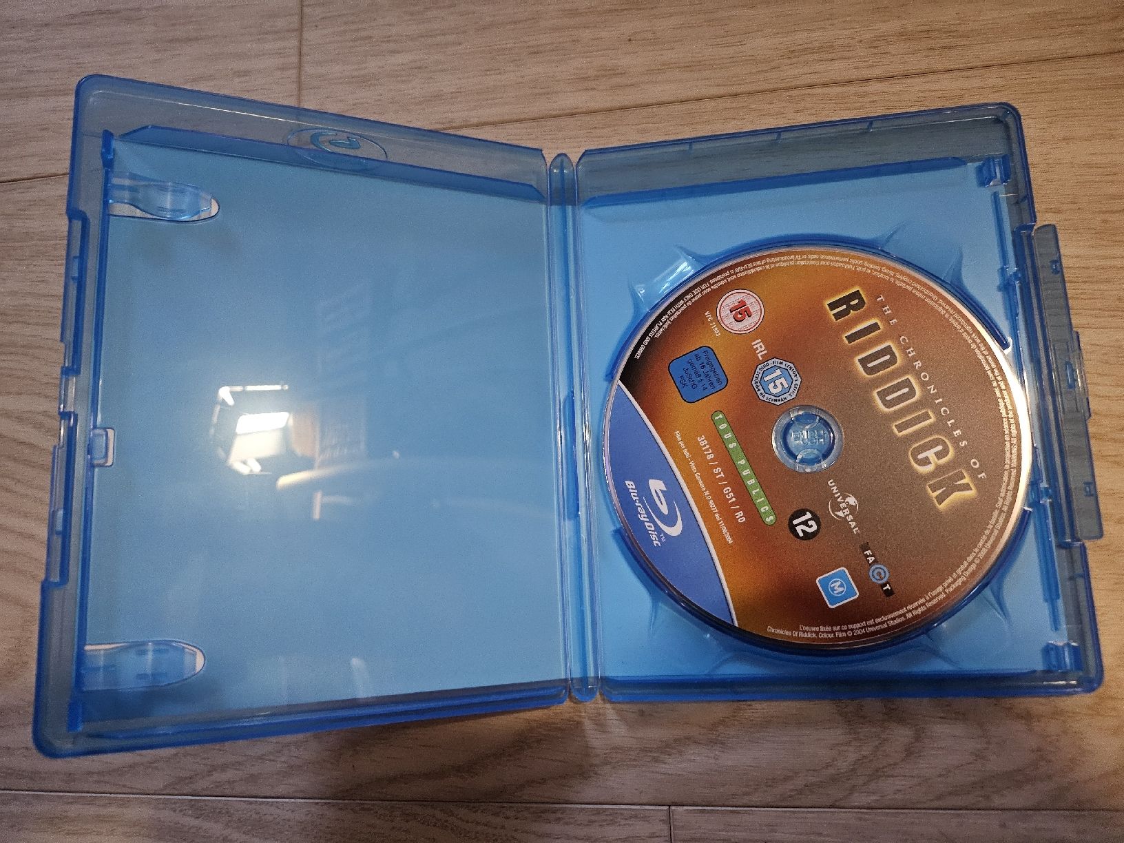 Tutti i DVDs: Blu-ray Riddick Director's Cut Vin Diesel – Usato da La Joux FR venduto da car_ck96 1