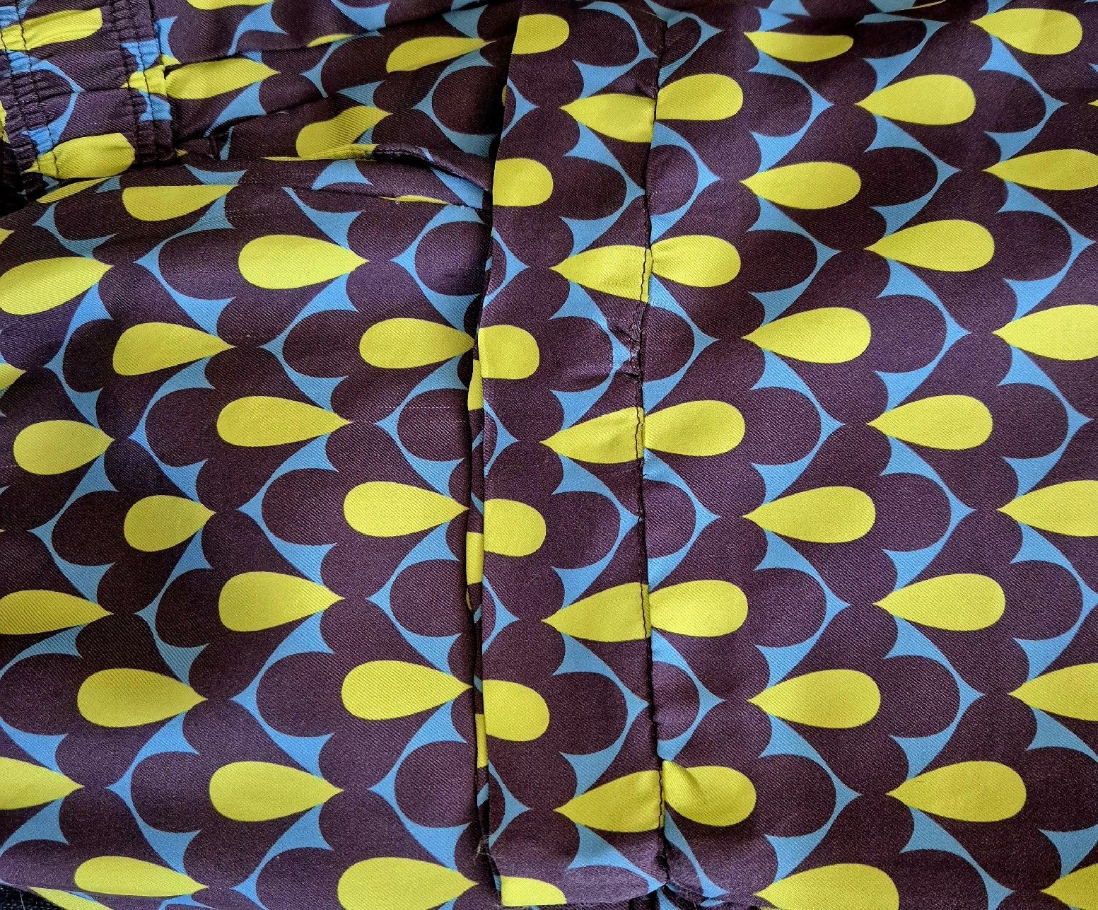 Odeeh Pantaloni: Sommerhose Seide von Odeeh – Usato da Merenschwand venduto da Epc19 5