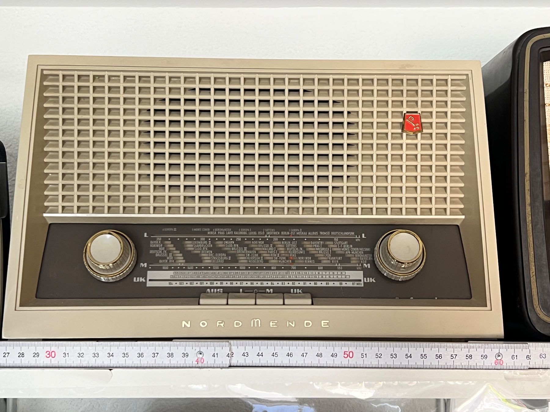 Radios: Mini Transistor Radio + 5 Röhrenradios – Gebraucht aus Adliswil von Mandela 2