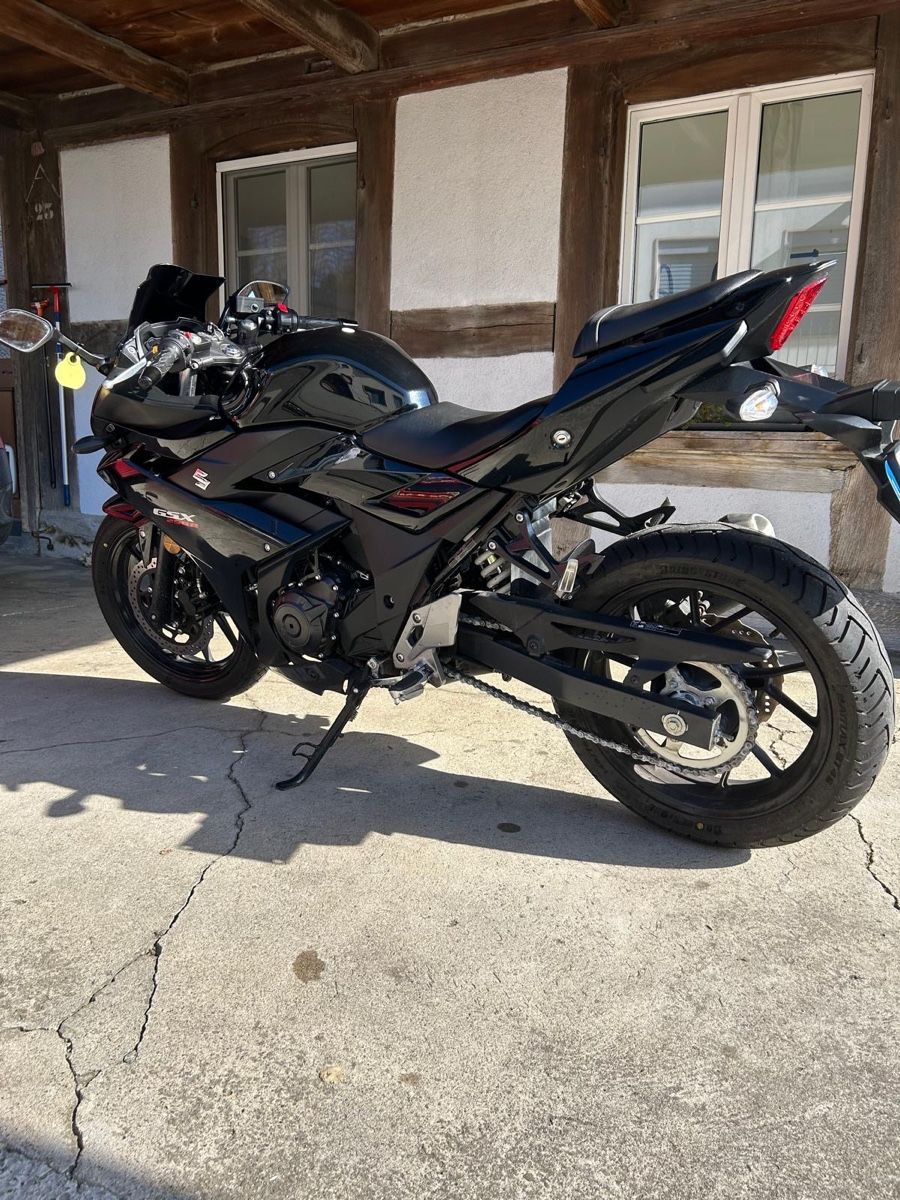Suzuki Strada: Suzuki GSX-R 250 – Usato da Biel/Bienne venduto da gta_55xq 2