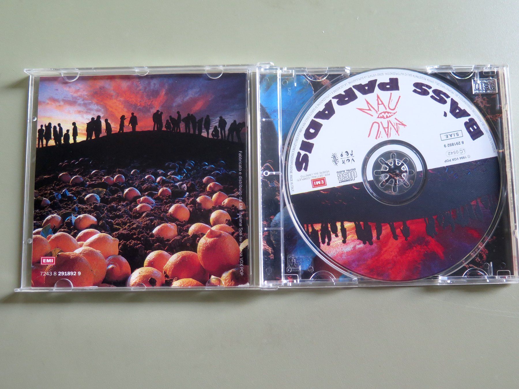 CD: (p) CD MAU MAU: Bass paradis, 1994 – Usato da Bern venduto da Balzamico 2