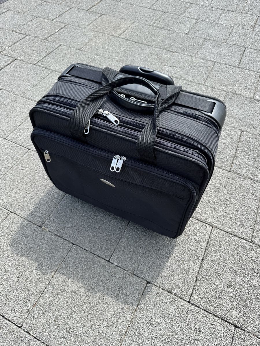 Samsonite Koffer & Taschen: Samsonite Rollkoffer für Laptop – Gebraucht aus Niederönz von stihlp