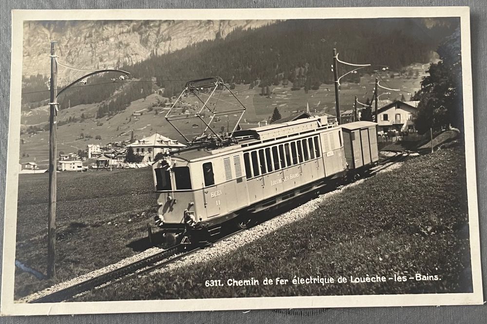 Wdebay KlickRail 88 Pièces – Train Électrique 3D Anti-Gravité, Circuit Modulaire, Dès 3 Ans