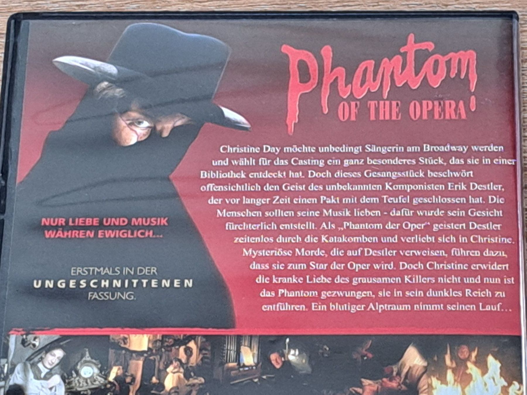 Tutti i DVDs: DVD Phantom of the Opera mit Robert Englund, 1989 – Nuovo (secondo la descrizione) da Unterseen venduto da Kanica 2