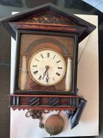 Schöne antike Biedermeie Uhr
