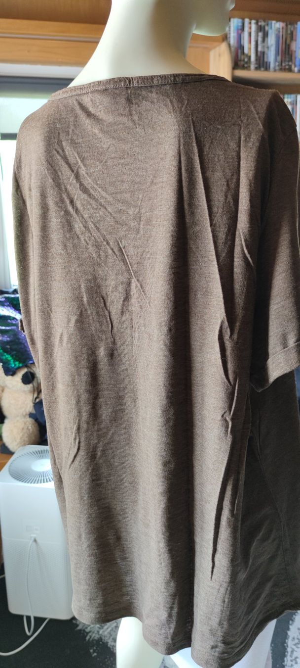 T-Shirts: Damen T-Shirt gr. 52 braun – Gebraucht aus Schweizersholz von fuchs06 3