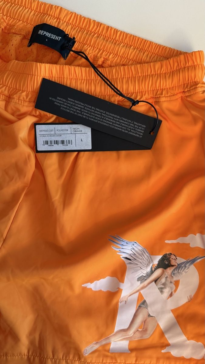 Represent Hosen: Shorts Represent storms in heaven men’s L – Neu und originalverpackt aus Savièse von Cedric007 1