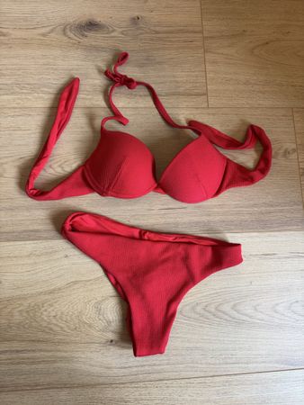 Bikini Set Damen rot strukturiert wie neu