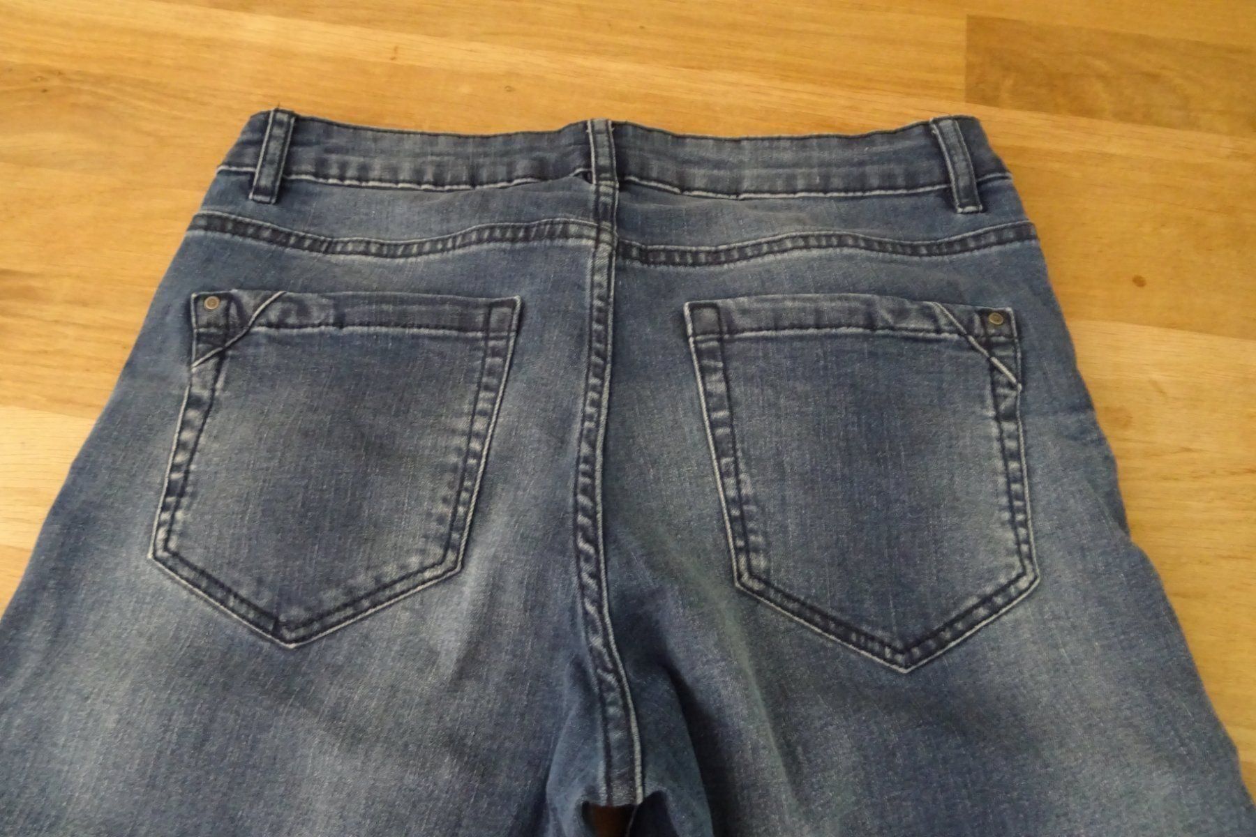Pantaloni: neu: Super Skinny Fit, Gr. 36 – Nuovo (secondo la descrizione) da Urtenen-Schönbühl venduto da Chaeppeler 3