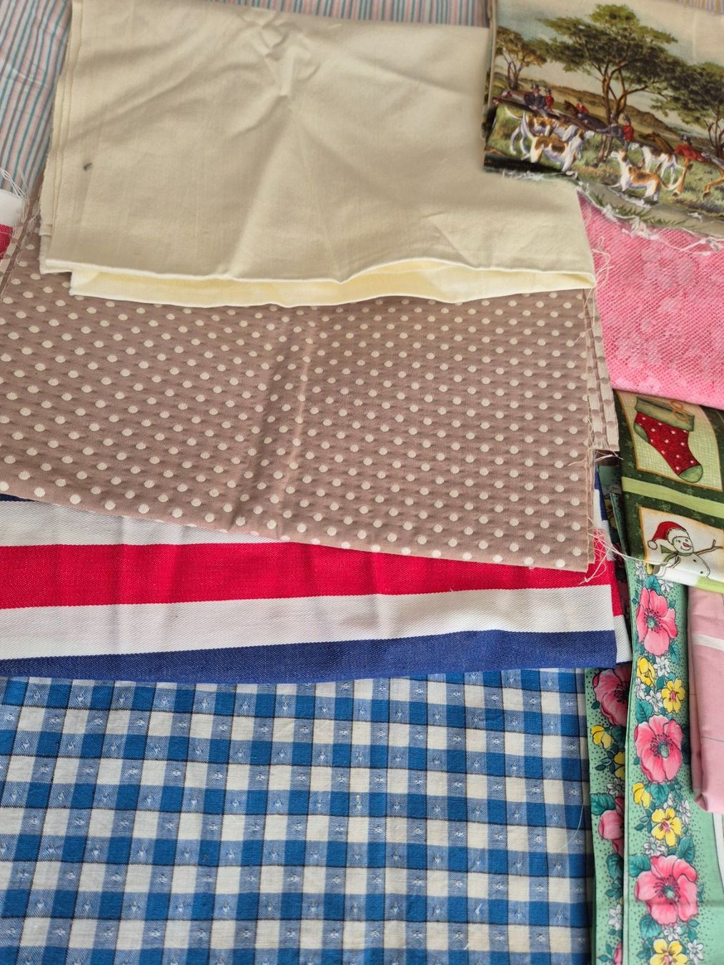 Tessuti: Diverse Stoffreste: Patchwork, Nähen, Basteln – Nuovo (secondo la descrizione) da Bern venduto da aronari 2