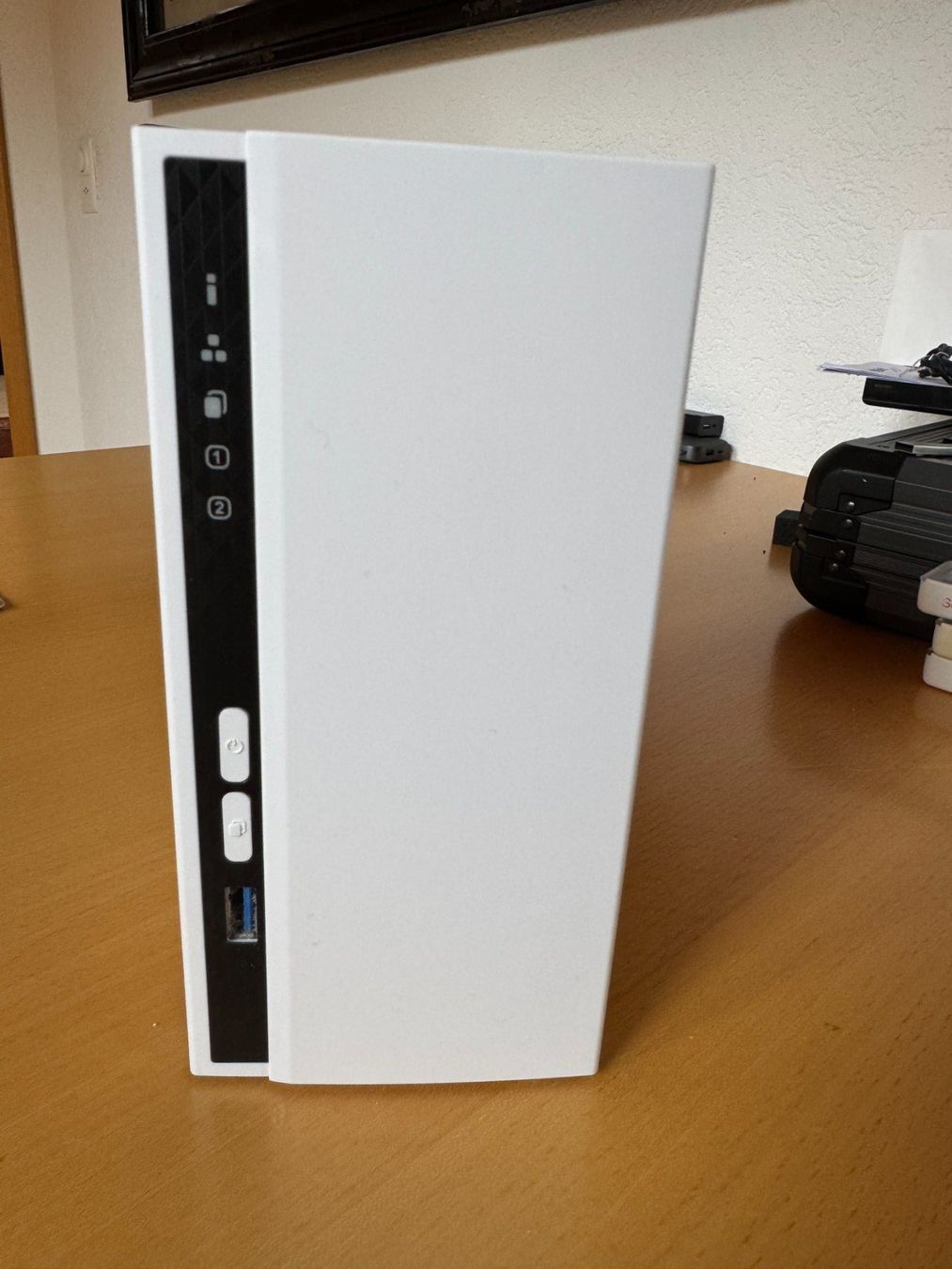 Qnap Serveurs: QNAP NAS TS-233 – D'occasion à Grenchen par pjfox 1