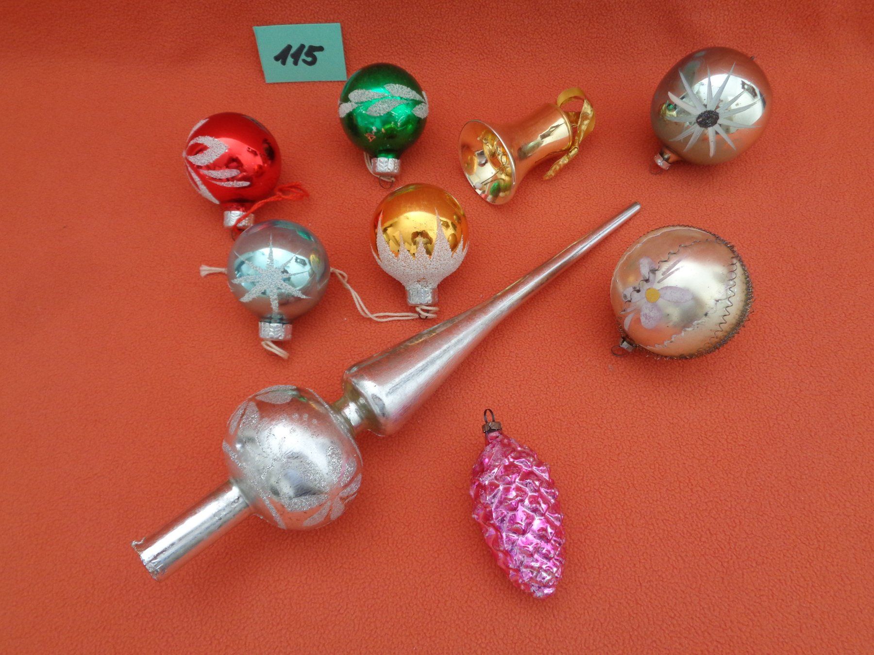 Alle Dekorationen: Alter Christbaumschmuck 9-teilig mit Spitz – Gebraucht aus Chur von omonia