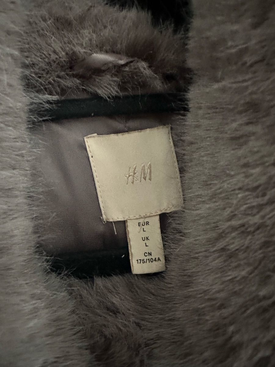 H&M Giacche: Kunstpelzjacke, Gr.L – Usato da Uster venduto da staernli4 1