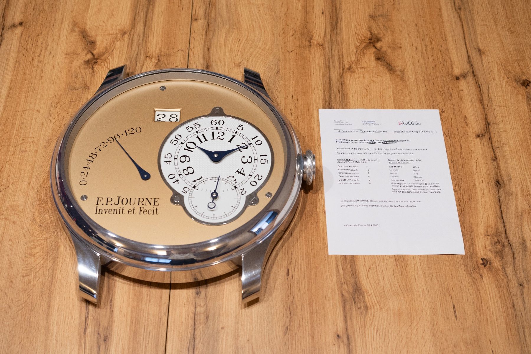 Orologi da terra & Orologi da parete: Wall clock FP Journe OCTA Reserve de marche NOS – Nuovo e nell'imballaggio originale da Genève venduto da aspaklariacollection 7