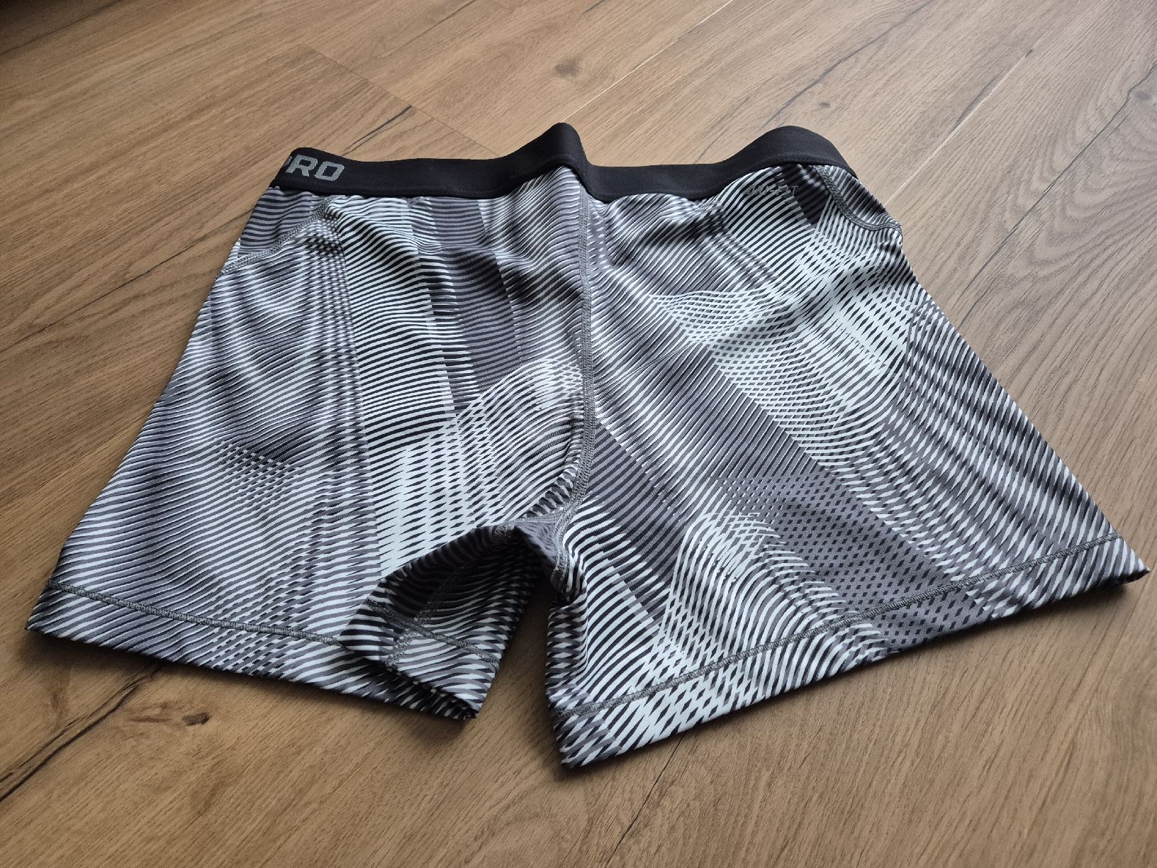 Nike Pantaloni: Nike Shorts Gr. XL – Usato da Wil SG venduto da FionaSmile 2