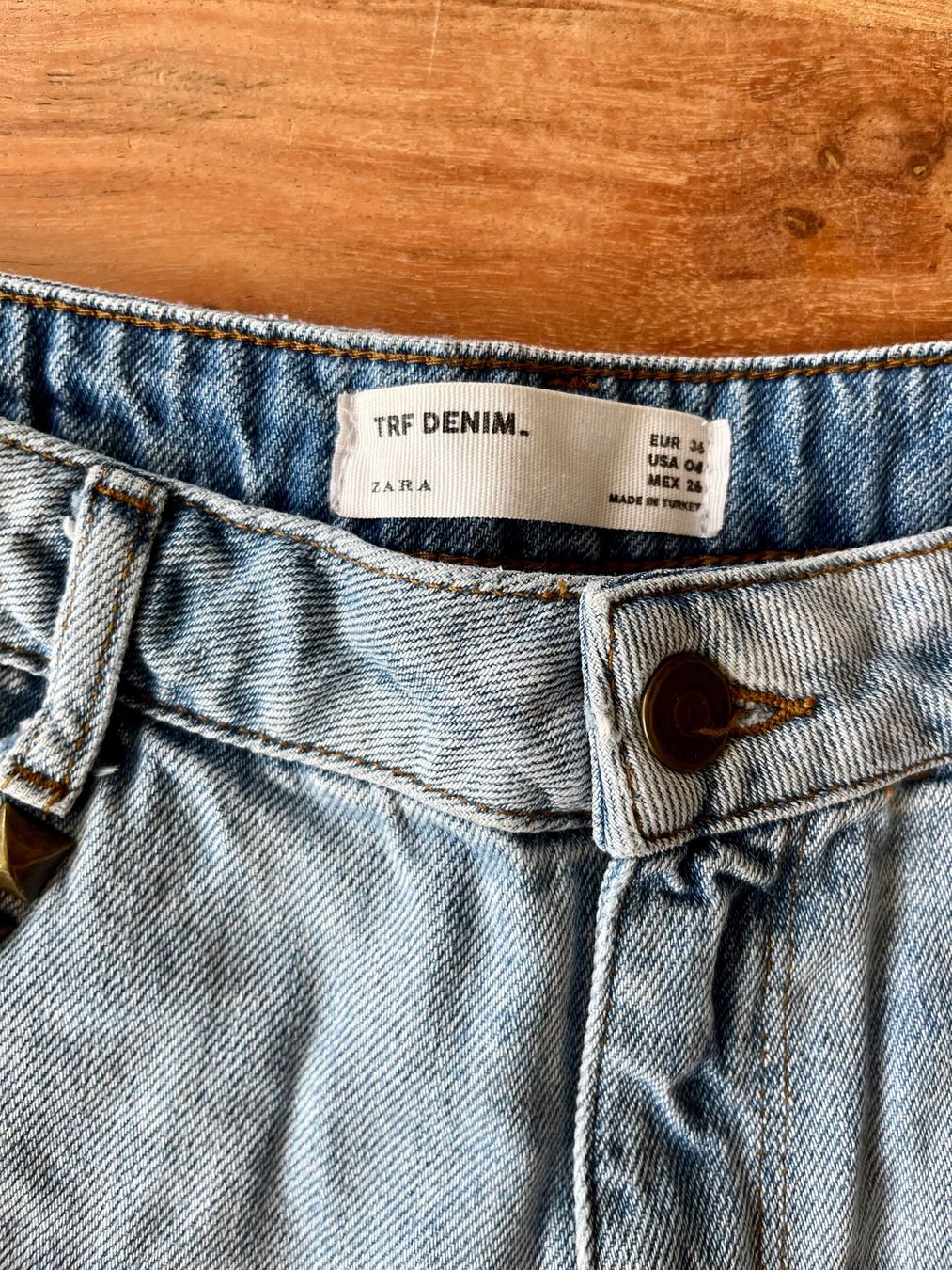 Zara Jeans: Jeans Shorts Zara Gr. 36 – Gebraucht aus Zürich von bec_p9dy 1