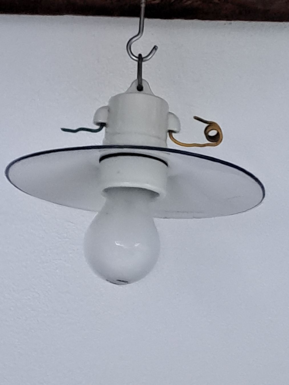 Lampade: Stalllampe - Industrielampe – Usato da Wettingen venduto da ML03