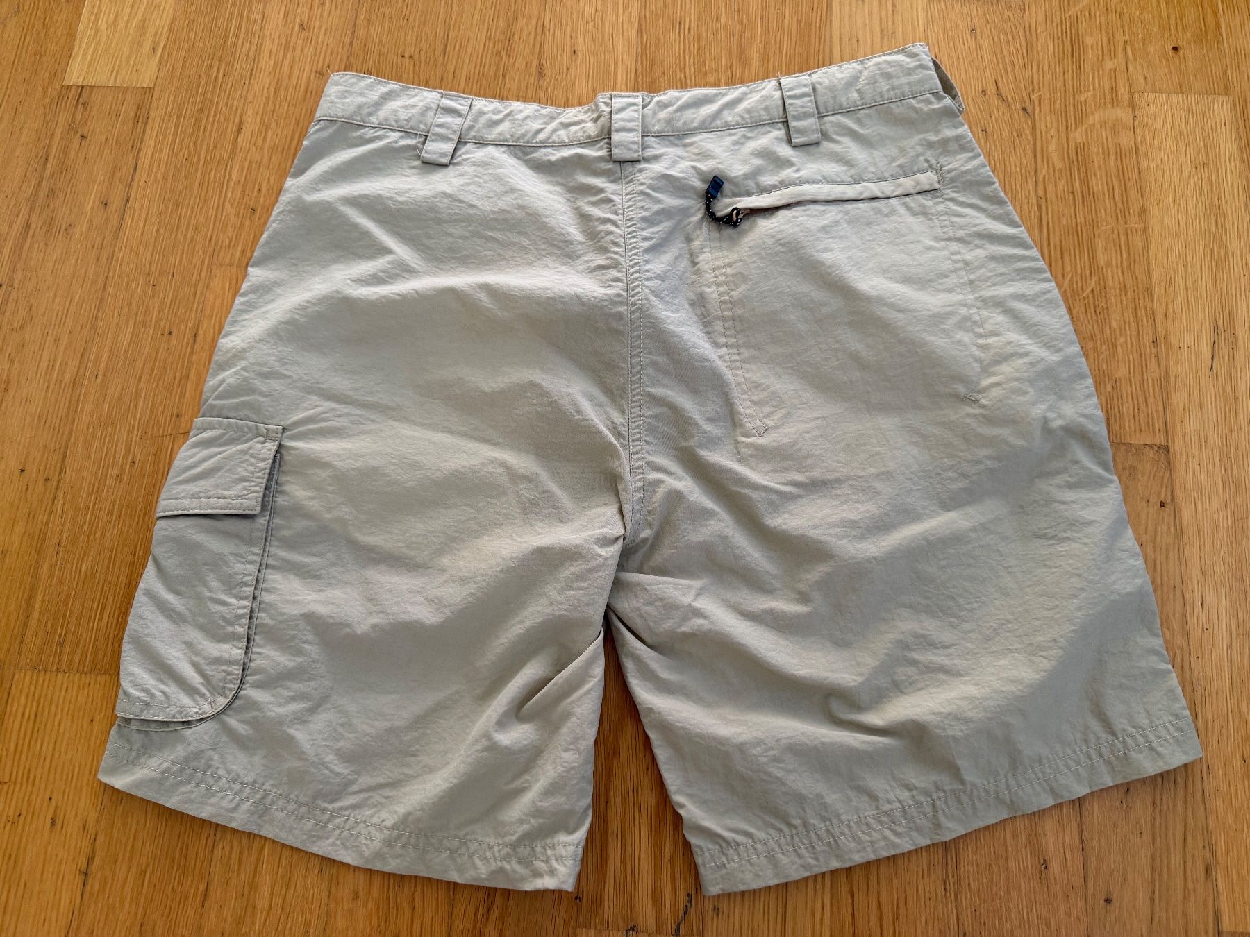 Sherpa Hosen: Neue Sherpa Shorts Grösse L – Gebraucht aus Bettlach von Tradenet100 4