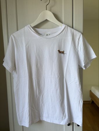 T-Shirt weiss Grösse mit gesticktem Dackelmotiv
