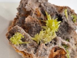 schöne Mineralien Kleinstufe Pyromorphit Grünbleierz Nr17