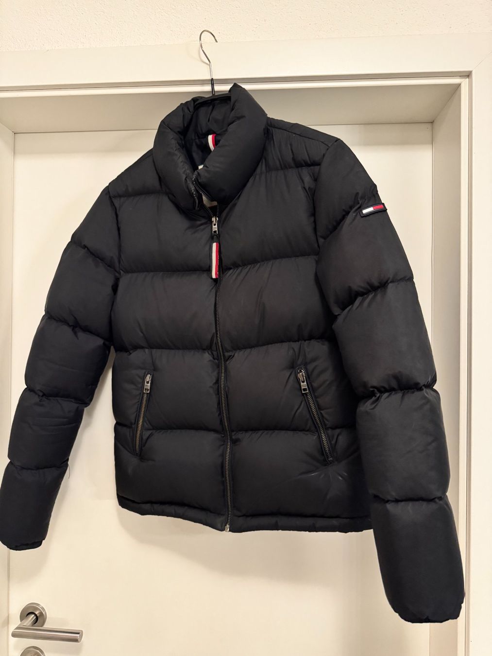 Tommy Hilfiger Giacche: Tommy Hilfiger Daunen-Jacke Grösse S – Usato da Spreitenbach venduto da Webtempel