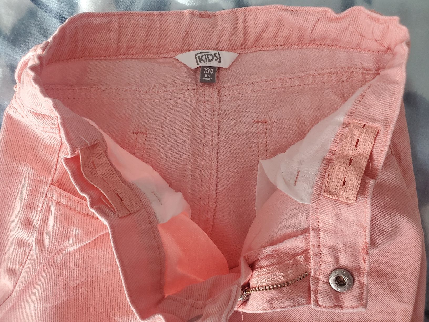 Hosen: Leichte Jeans Hose gr. 134 – Neu (gemäss Beschreibung) aus Frauenfeld von BeneFull 2