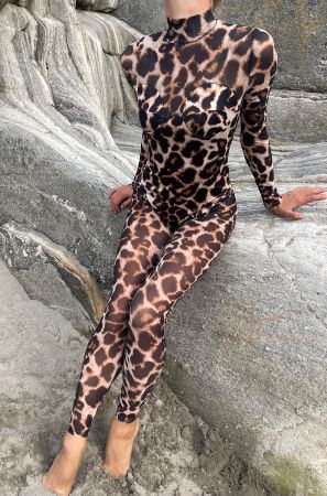 Chic  Tuta leopardata nuova M/L-nuovo stile-feste 👌vacanze