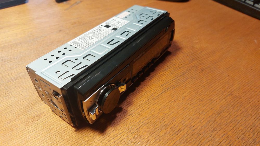Radios: DAB/FM/AM Autoradio DIN1 Format mit USB- und SD-Slot – D'occasion à Gersau par jonen01 3