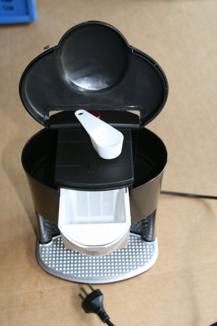 Kaffeemaschinen & Espressomaschinen: MACHINE A CAFE FILTRE 2 TASSES – Neu und originalverpackt aus Develier von Syncope 1