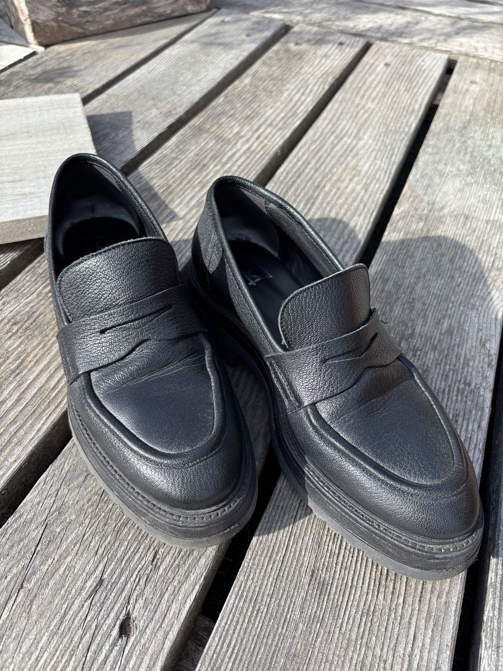 Walder Damenschuhe: Loafer schwarz – Gebraucht aus Wasen im Emmental von Gemsstock1