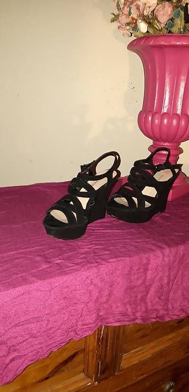 Damenschuhe: Wedges NAVYBOOT – Gebraucht aus Gattikon von mar_5xnz